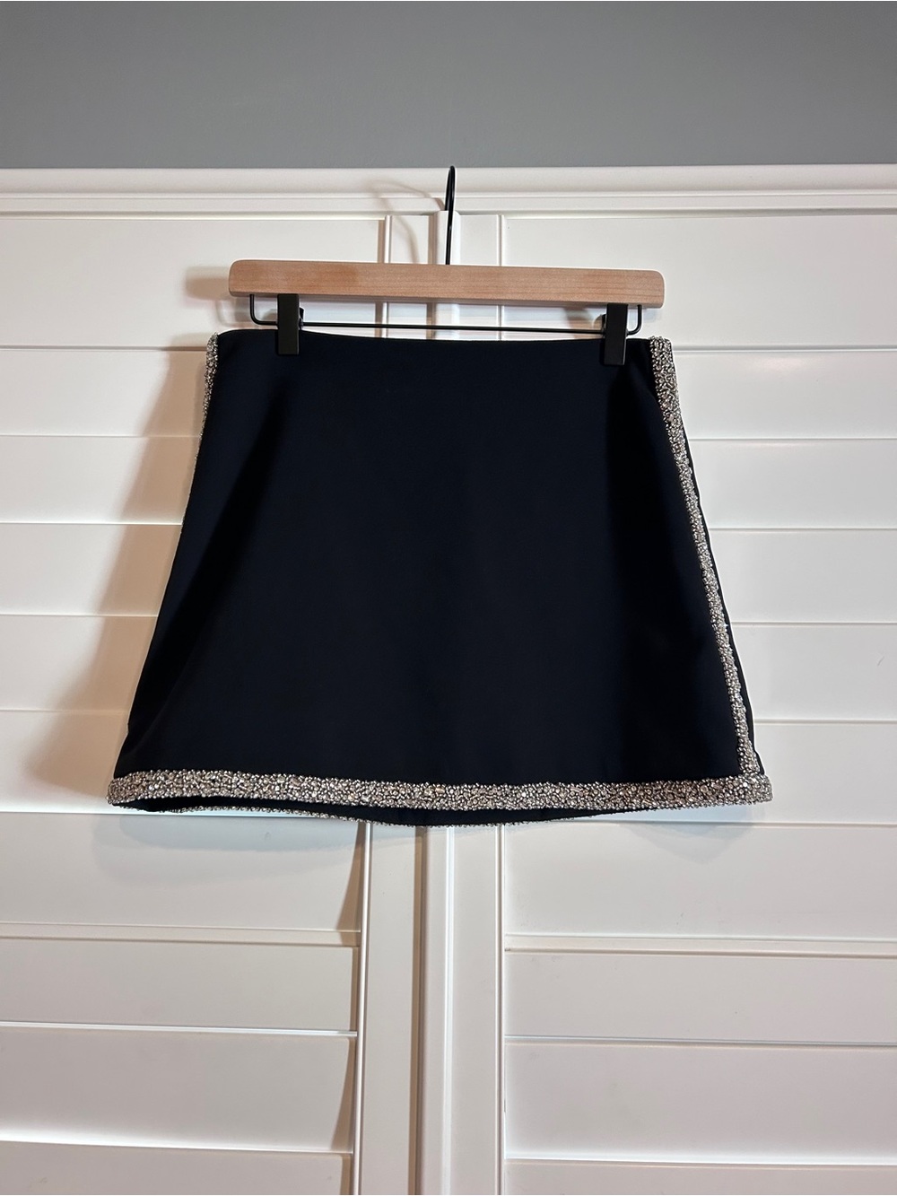 Alice + Olivia Rhinestone Embellished Mini Skirt Black Silver Size 6